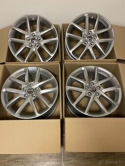 5x114.3 R18 Borbet
