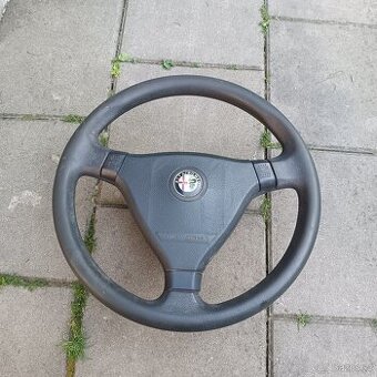 Alfa Romeo 145 volant