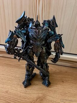 Transformers Strafe - BAIWEI TW1104 (s návodom)
