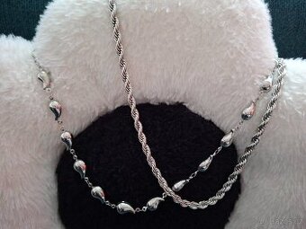 2x náhrdelník