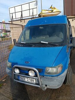 FORD TRANSIT 2,4 DI 2002