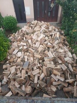 Prodej Palivové dřevo - Tvrdé