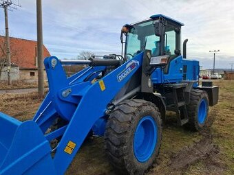 Kloubový nakladač, nakladač,nakladač4x4,3 tuny