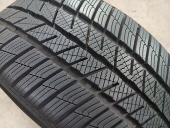 225/40 R19 BARUM (2123)