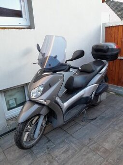 Yamaha Xcity 125/250 2010, rozprodám po dílech