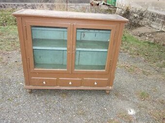 Závěsná skříňka, polička na zeď, vrch kredence