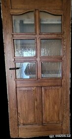 Vchodové dubové masiv dveře použité včetně zárubně