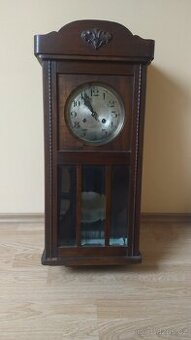 Starožitné pendlové hodiny
