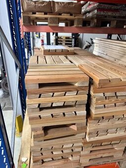 Dlaždice - sibiřský modřín