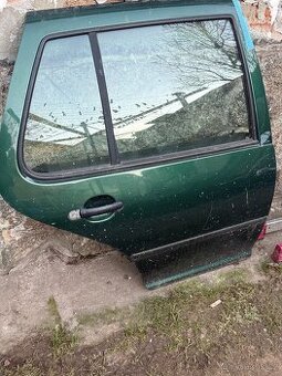 Prodám pravé zadní dveře na volkswagen golf