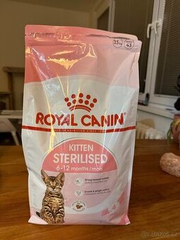 Royal canin kitten