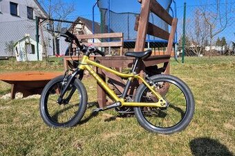 Dětské kolo Rascal 16 – zlaté, velmi lehké