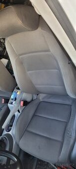 Sedačky přední touran