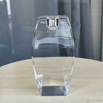 Křišťálový tvarovaný svícen 15 cm, váha 760g