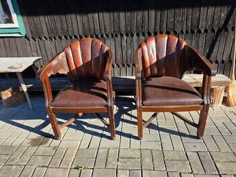 Starožitné křesla s koženým čalouněním
