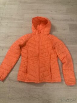 Oranžová bunda
