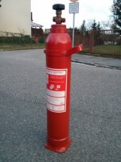 Plně funkční PLNÝ vyřazený hasicí přístroj Co2 - 6 kg