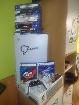 Playstation 5 1TB Disk verze + Hry - Dobrý stav