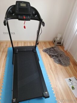 Elektrický běžecký pás