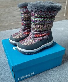 Zimní boty-sněhule, velikost 28, výborný stav - 1