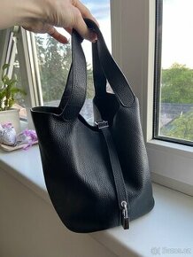 Kožená černá kabelka Hermés model Picotin