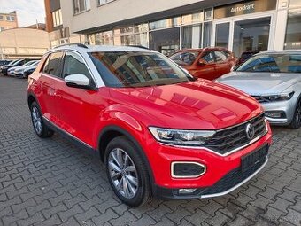 VW T-Roc 2.0TDI 110kW DSG Virtual Full LED ACC Keyless DAB