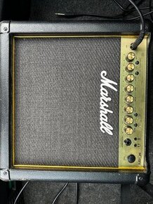 Marshall kytarové kombo MG15GFX - 1