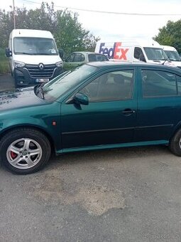 ŠKODA OCTAVIA 1,8I-20V