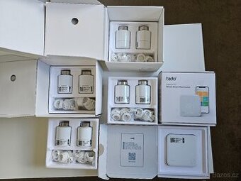 VELKÁ sada TADO V3+ termostatických hlavic a ovládání kotle.