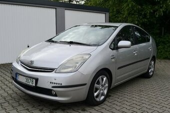 TOYOTA PRIUS 1.5 VVT-i 57kw Hybrid automat rok 2007