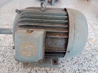 elektromotor.