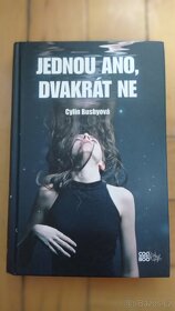 Replika, Ivan je jen jeden, Vesmírná archa, Stránky světa - 1