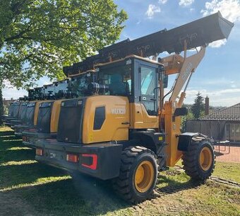 Kloubový nakladač CR20, kolový nakladač 2000 kg
