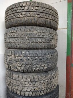 Zimní Barum Polaris 185/60R14