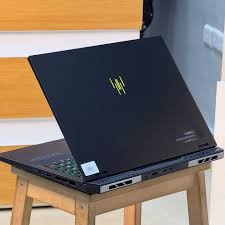ACER PREDÁTOR HELIOS NEO (18) I9 14900HX RTX 4070 3TB ZÁRUKA