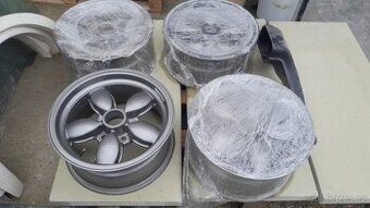 Alu kola american racing 15 ford mustang