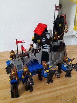 Lego 6075. Wolfpack