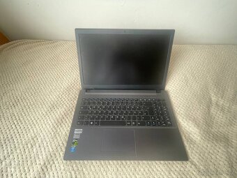 Notebooky - 1