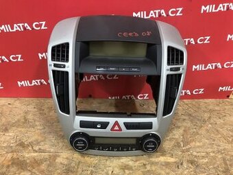 Panel rádia Kia Ceed