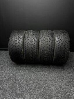 Sada pneu Hankook 295/35/22 102W