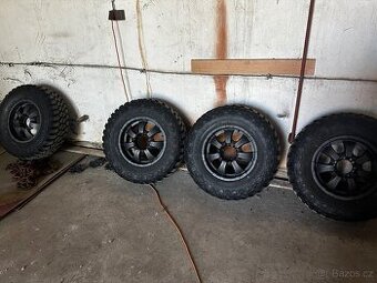 Sada alu 6x139,7 R17 pneu 33x12,50 R17 MT