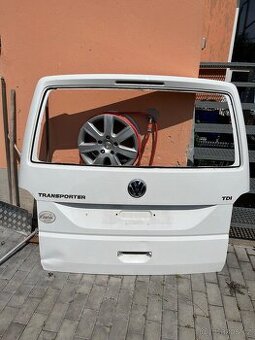 Dvere kufrove T6