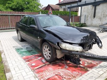 Peugeot 406 2,0 HDi havarovaný
