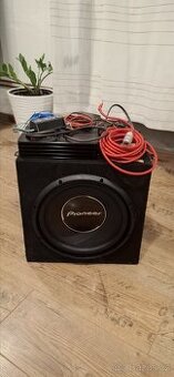 Subwoofer do auta