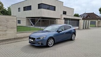 Mazda 3 2.0i Skyactiv Revolution Top, Automat, r.v. 10/2015