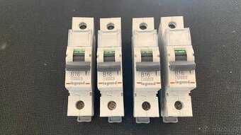 ✅ Jističe Legrand B16 / 1-pól / 10kA - 4 kusy
