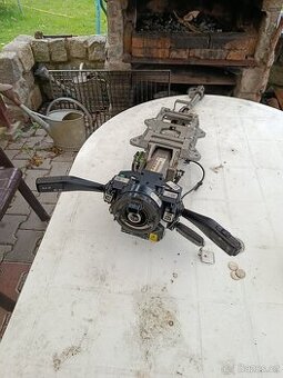 Volantova tyč řízení komplet golf 5