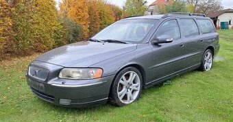 Volvo V70 2.4D5