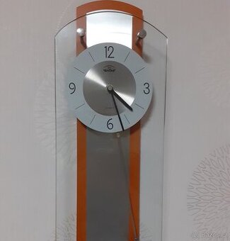 Moderní nástěnné hodiny s kyvadélkem BENTIME, strojek Quartz