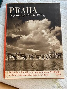 Praha ve fotografiích
